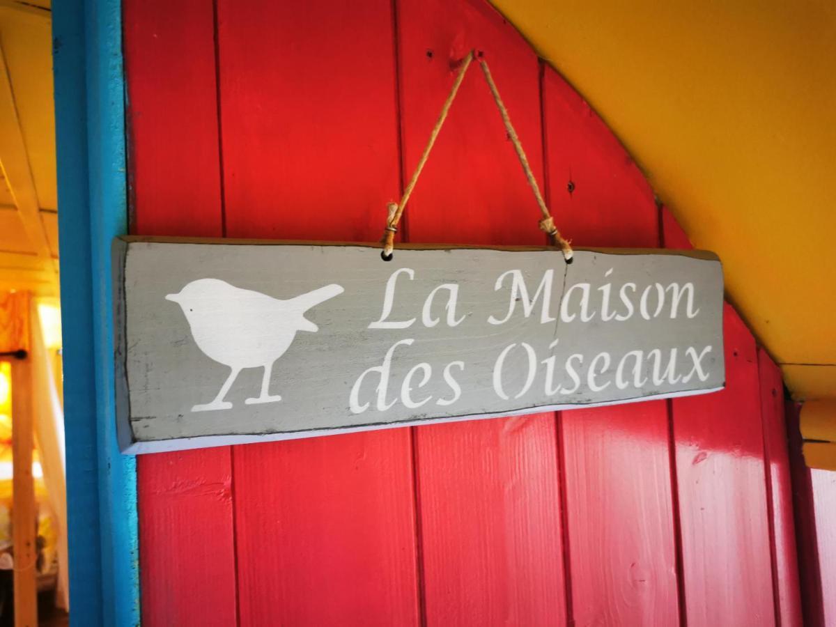 La Maison Des Oiseaux. Roulotte Achicourt Kültér fotó